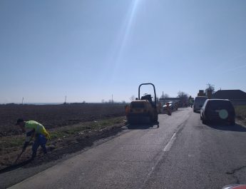 Bani de la CJ Olt, pentru demararea a doua proiecte de infrastructură rutieră
