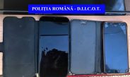 Bărbat de 54 de ani, cercetat pentru pornografie infantilă. Ar fi instigat o femeie să îi solicite unei adolescente să adopte un comportament sexual explicit, cu scopul de a produce materiale pornografice