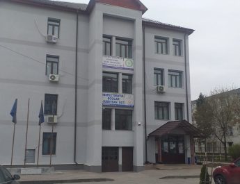 Directorul unei școli din Balș, demis, după ce Ministerul Educației a recorectat lucrările. Nota, mai mică decât a stabilit comisia de concurs de la ISJ Olt
