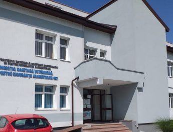 Două fabrici de pâine din județ, activitate suspendată de DSVSA Olt. Controale și în supermarketuri