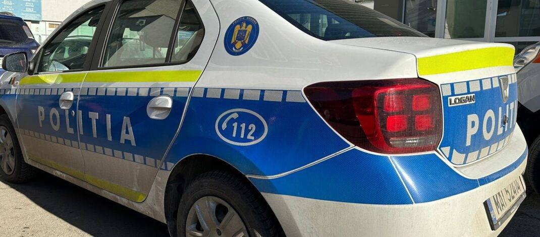 Un tânăr a fost reținut, după ce a amenințat și bătut un taximetrist, în Balș. I-a furat și o sumă de bani