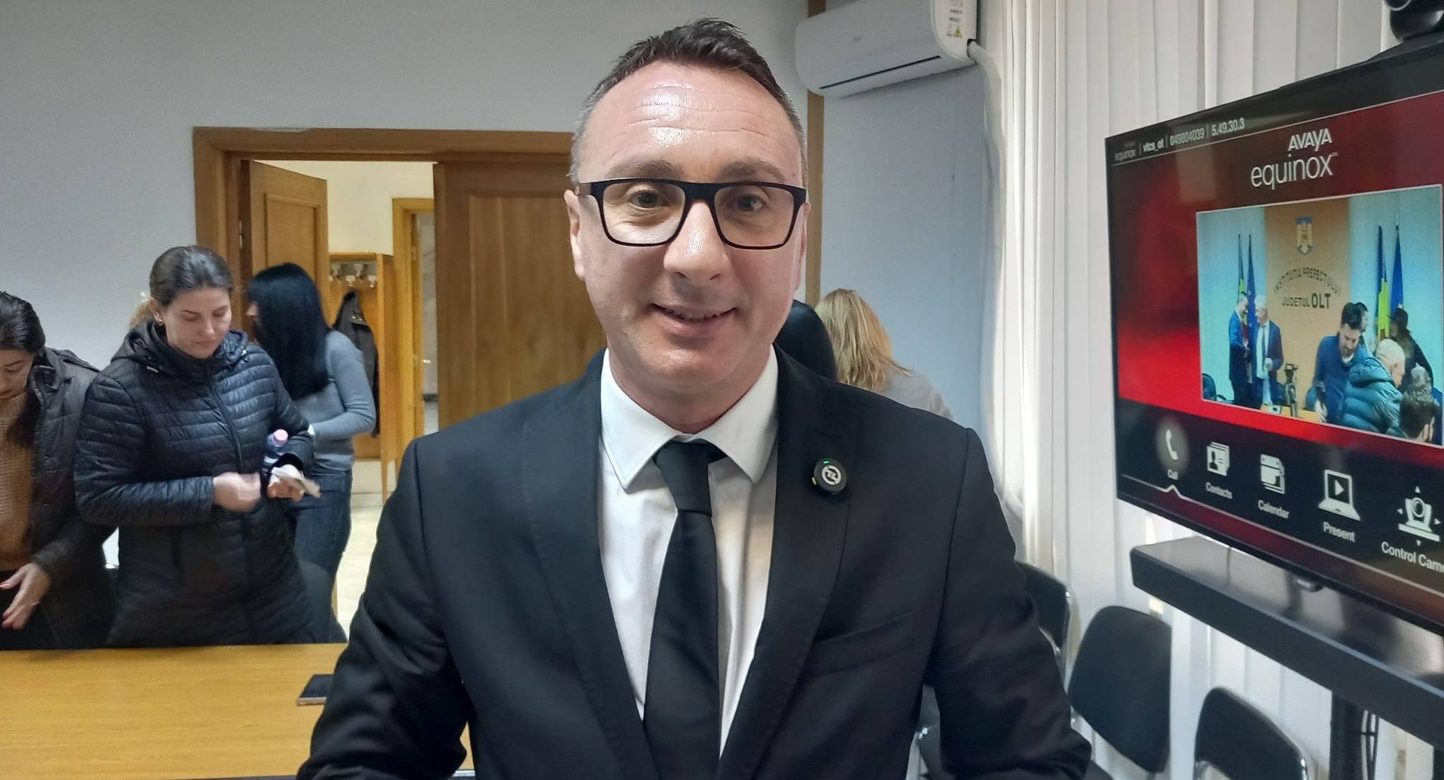 Prefectul de Olt dezvăluie: Primăria Slatina nu poate crea un centru medical de îngrijiri la domiciliu