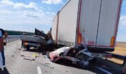 Trei morți, într-un accident produs pe DEX 12. O autoutilitară a lovit un tir care era oprit pe acostament și pe prima bandă