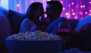 De la frigider la cătușe. Care sunt cele 8 filme care au condimentat viața intimă a cuplurilor