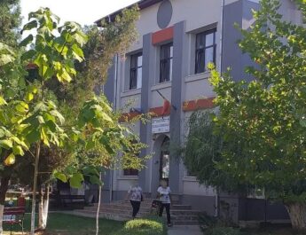 Profesoara Cristina Nicu revine în fruntea  Școlii nr. 3 Slatina. Ce directori au mai primit delegație